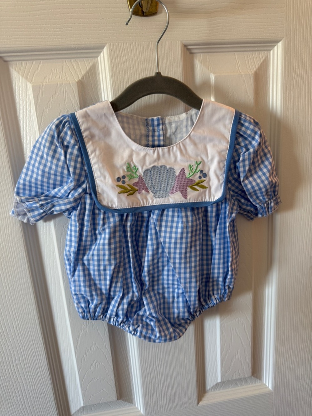 NWT Boutique Blue Gingham Bubble Romper Sea Shell Smocked 6–12M